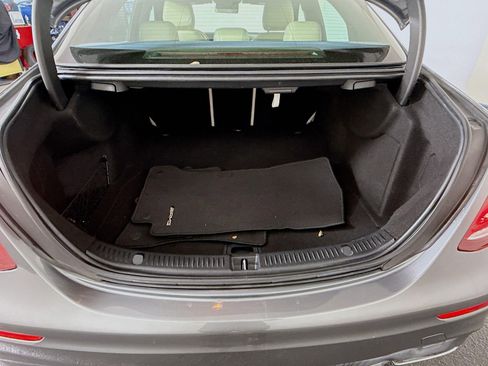 Used 2019 Mercedes-Benz E 300 w/ Convenience Package image 34