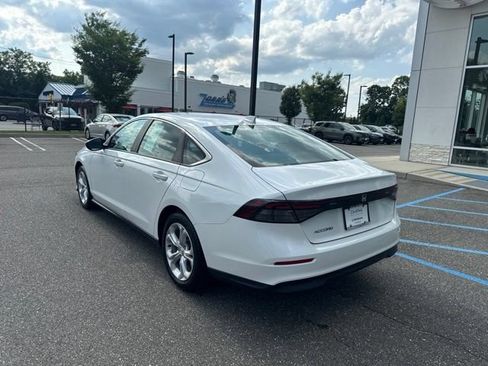 Used 2023 Honda Accord LX image 6