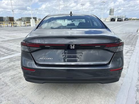 Used 2023 Honda Accord EX image 24