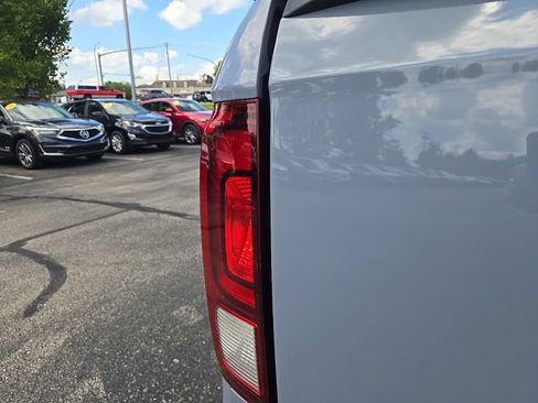 Used 2023 Honda Ridgeline Black Edition image 10