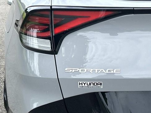 Used 2024 Kia Sportage SX FWD image 13