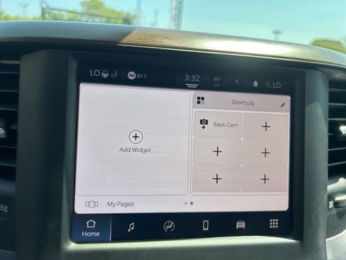 Used 2022 RAM 3500 Laramie image 22