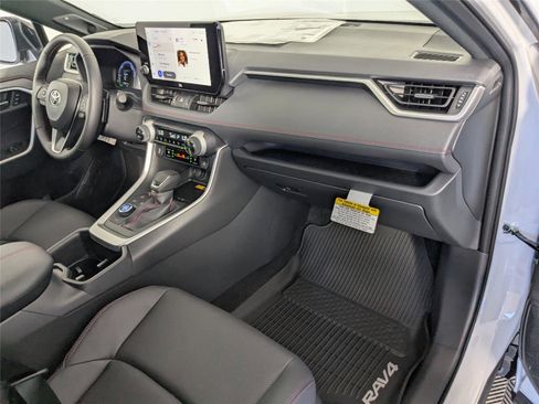 New 2025 Toyota RAV4 XSE image 5