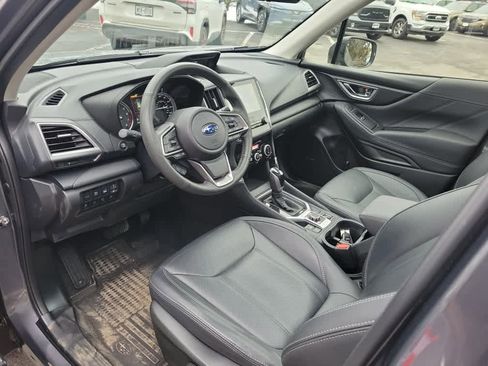 Used 2024 Subaru Forester Touring image 26