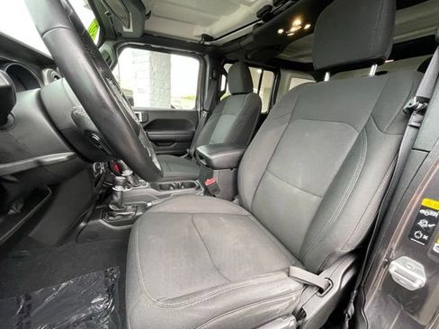 Used 2022 Jeep Wrangler Unlimited Sport AWD/4WD image 12