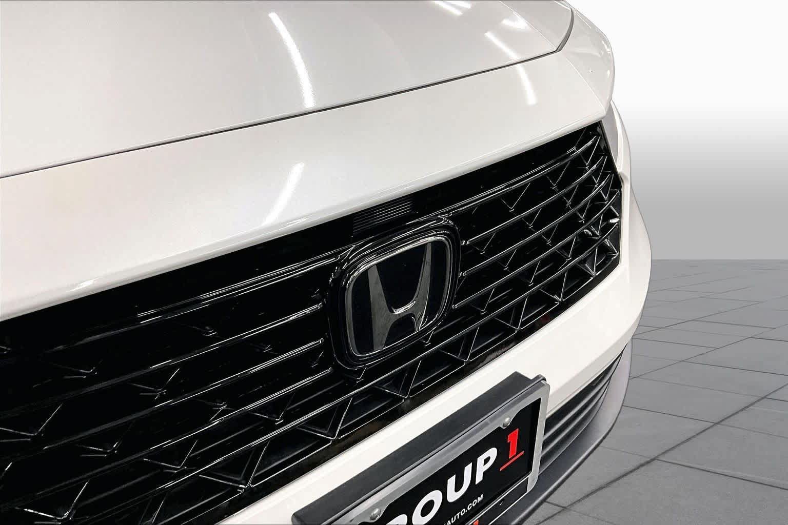 Used 2023 Honda Accord Sport image 29