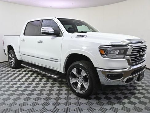 Used 2020 RAM 1500 Laramie AWD/4WD image 9