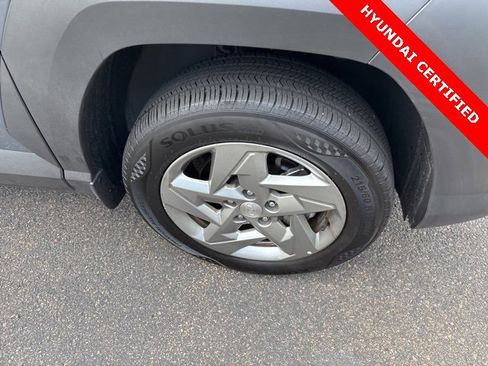 Certified 2025 Hyundai Kona SE image 33