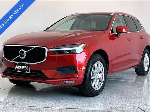 Used 2021 Volvo XC60 T6 Momentum AWD/4WD image 14