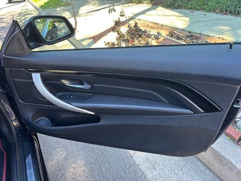 Used 2015 BMW 428i Convertible image 36