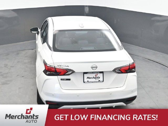 Used 2025 Nissan Versa SV FWD image 27