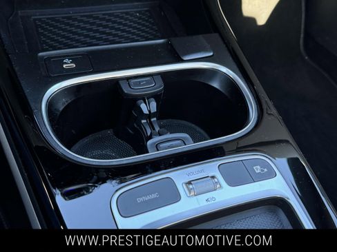 Used 2025 Mercedes-Benz CLA 250 4MATIC image 28