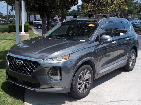 Used 2020 Hyundai Santa Fe SEL w/ Convenience + Premium Package FWD image 5
