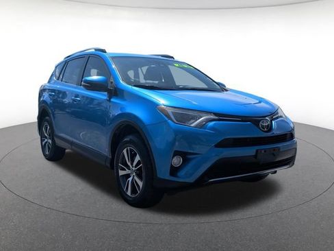 Used 2017 Toyota RAV4 XLE FWD image 7