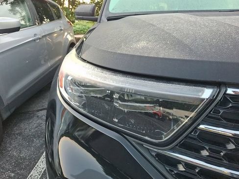 Used 2020 Ford Explorer XLT w/ Comfort Package RWD image 5