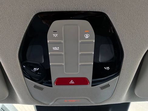 Used 2025 Kia K4 FWD image 16