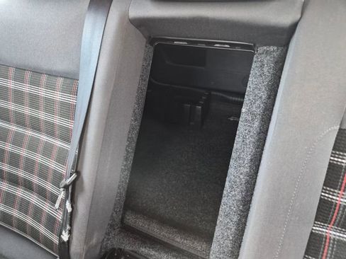 Used 2009 Volkswagen GTI 2-Door FWD image 34