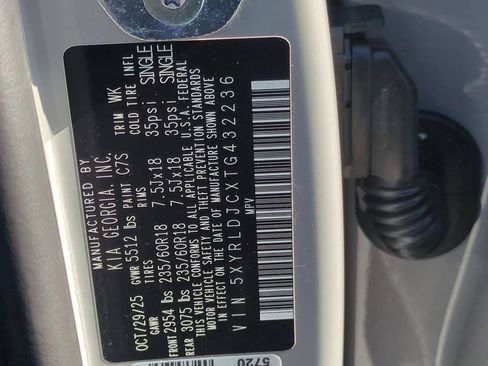 New 2026 Kia Sorento S AWD/4WD image 32