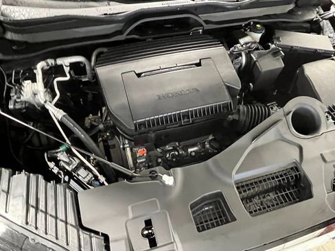 New 2026 Honda Pilot Touring image 12