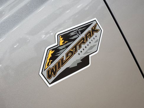 Used 2024 Ford Bronco Wildtrak AWD/4WD image 26