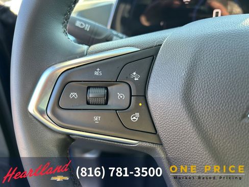 Used 2024 Chevrolet Trax LT w/ Driver Confidence Package image 23