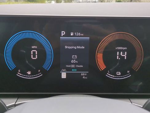 New 2026 Hyundai Santa Fe SE image 23