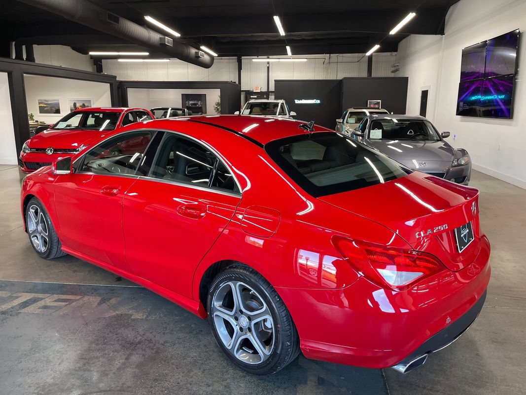 Used 2014 Mercedes-Benz CLA 250 image 9