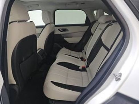 Used 2023 Land Rover Range Rover Velar R-Dynamic S image 8