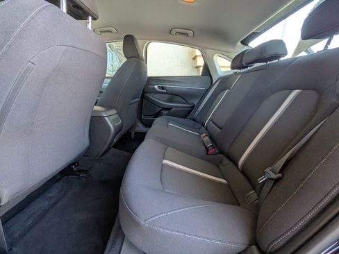 Used 2024 Hyundai Sonata SEL image 18