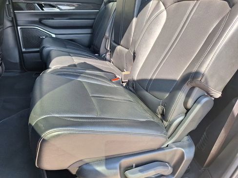 Used 2022 Jeep Wagoneer Series II image 24