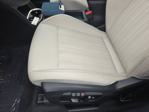 Certified 2025 MINI Cooper Countryman S image 17