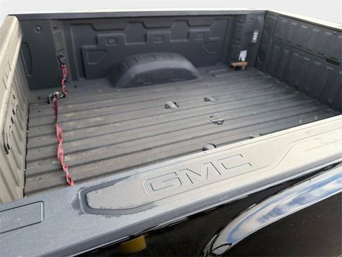 Used 2024 GMC Sierra 2500 AT4 w/ AT4 Premium Plus Package image 11