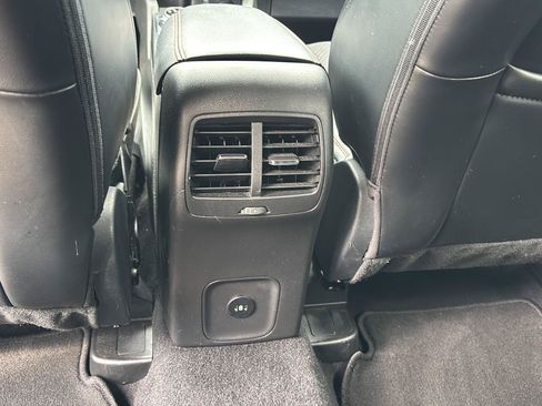Used 2025 Ford Escape ST-Line Select AWD/4WD image 20