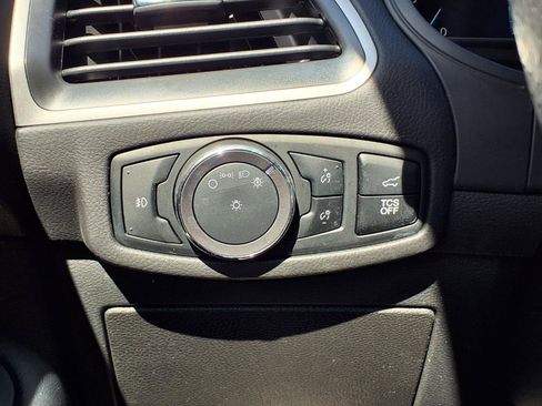 Used 2024 Ford Edge ST-Line AWD/4WD image 19