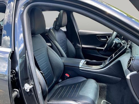 Used 2023 Mercedes-Benz C 43 AMG 4MATIC Sedan image 9