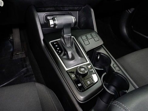 Certified 2024 Kia Sportage LX image 18