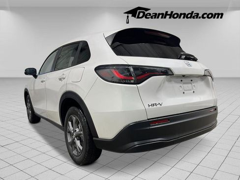 New 2026 Honda HR-V LX image 3