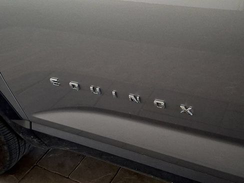 Used 2025 Chevrolet Equinox LT FWD image 9