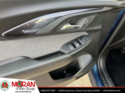 Certified 2021 Chevrolet TrailBlazer LT w/ Convenience Package image 16