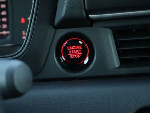 New 2026 Honda Pilot Sport image 18