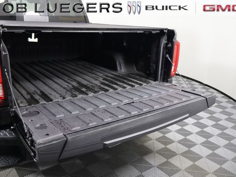 Certified 2023 GMC Sierra 1500 Denali Ultimate AWD/4WD image 7