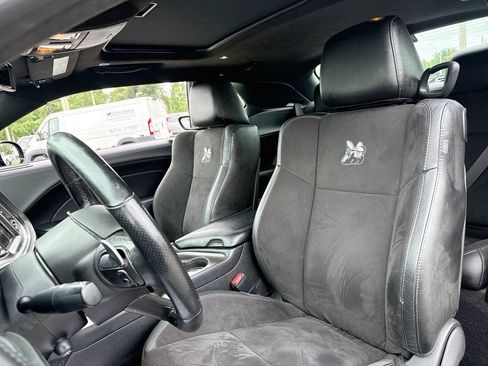 Used 2022 Dodge Challenger R/T Scat Pack w/ Shaker Package RWD image 12
