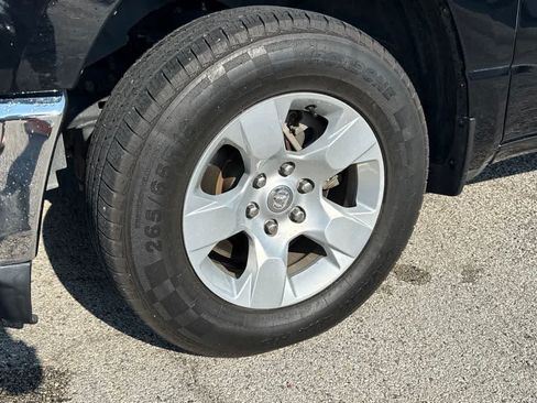 Used 2019 RAM 1500 Big Horn RWD image 11