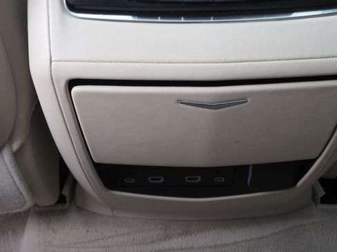 Used 2023 Cadillac Escalade Sport Platinum AWD/4WD image 16