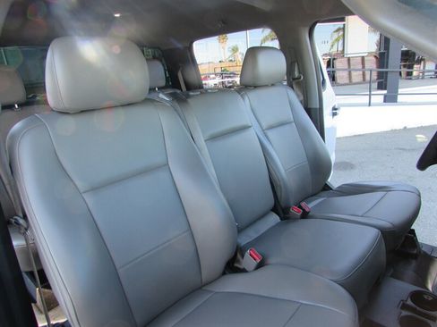 Used 2017 Ford F250 XL w/ STX Appearance Package AWD/4WD image 34