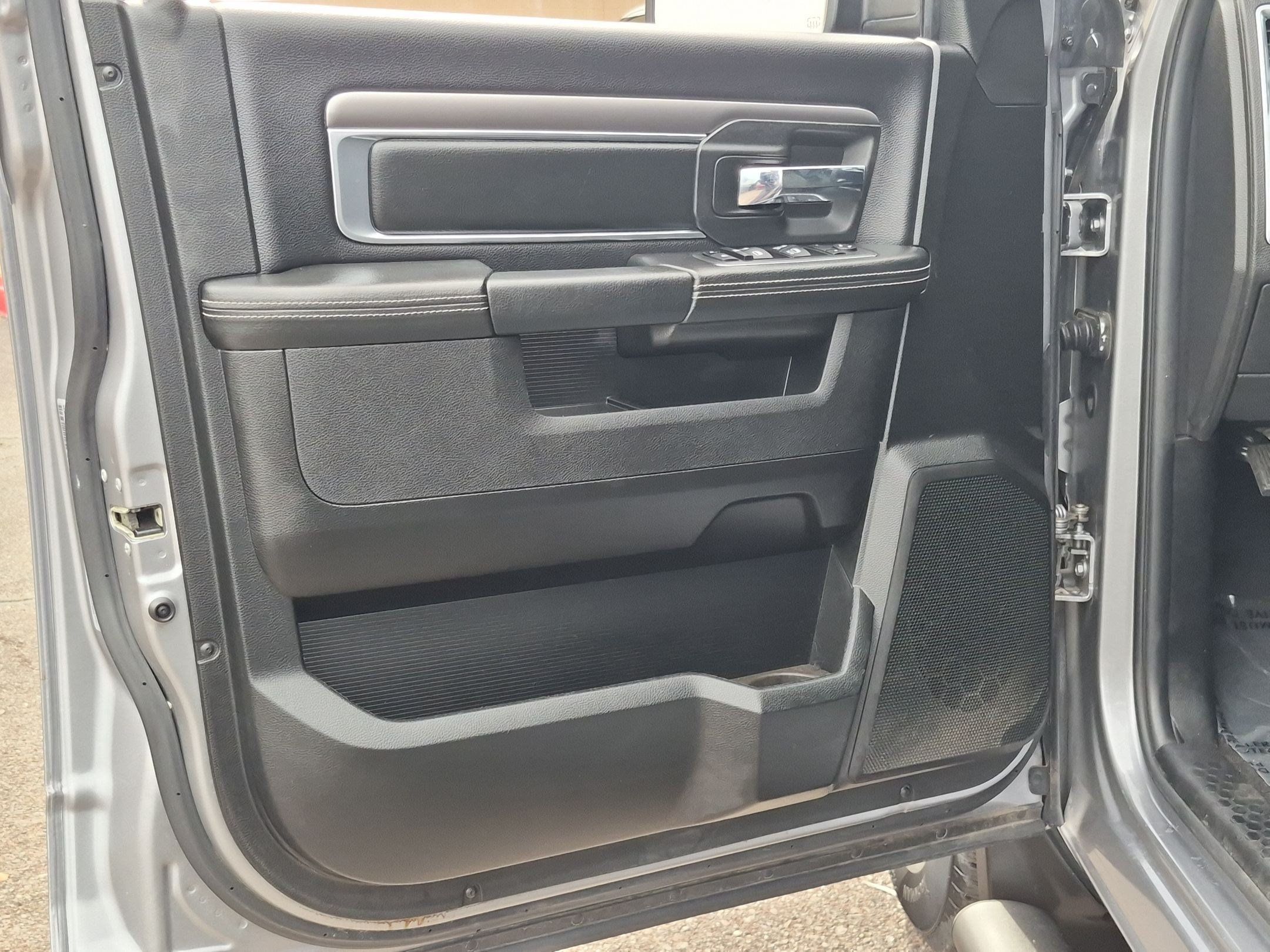 Used 2021 RAM 1500 Warlock w/ Electronics Group RWD image 11