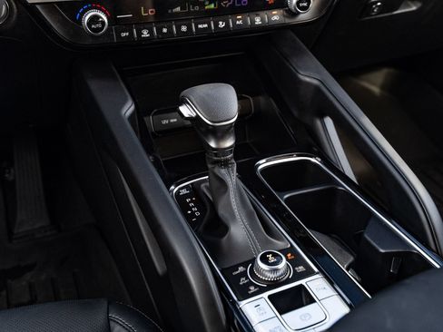 Used 2023 Kia Telluride LX AWD/4WD image 28