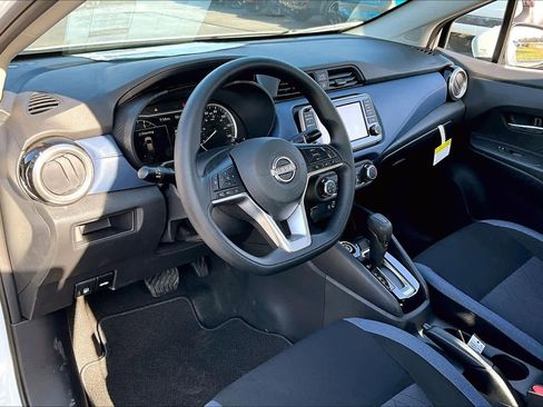 New 2025 Nissan Versa SV image 8