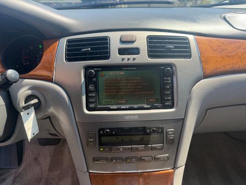 Used 2006 Lexus ES 330 image 16