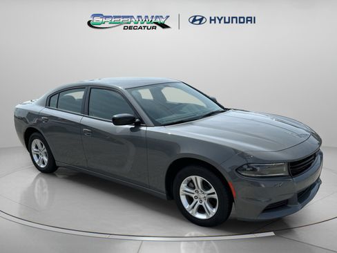Used 2023 Dodge Charger SXT RWD image 1